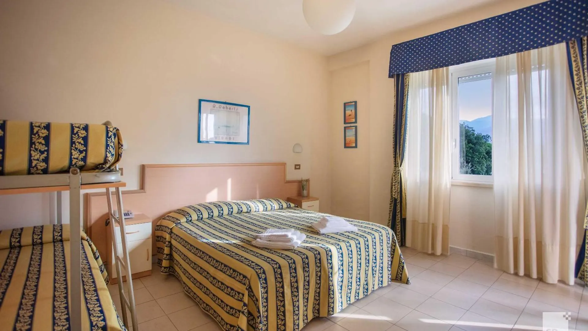 Hotel Venezia Marina di Pietrasanta 3*,  Italy