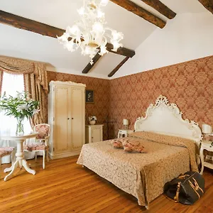 Gasthuis Palazzo Guardi Venetië