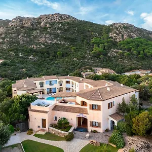 Hotel Monti Di Mola Porto Cervo
