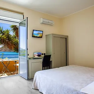 *** Hotel Calamosca Italy