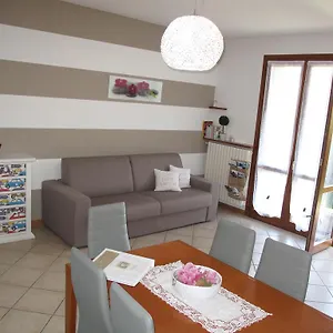 https://in-vacanza-da-miki-01.it-lombardy.com